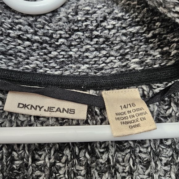 DKNY Jeans Gray/Black Knit Women's Cardigan Plus Size 14/16 - Picture 4 of 5